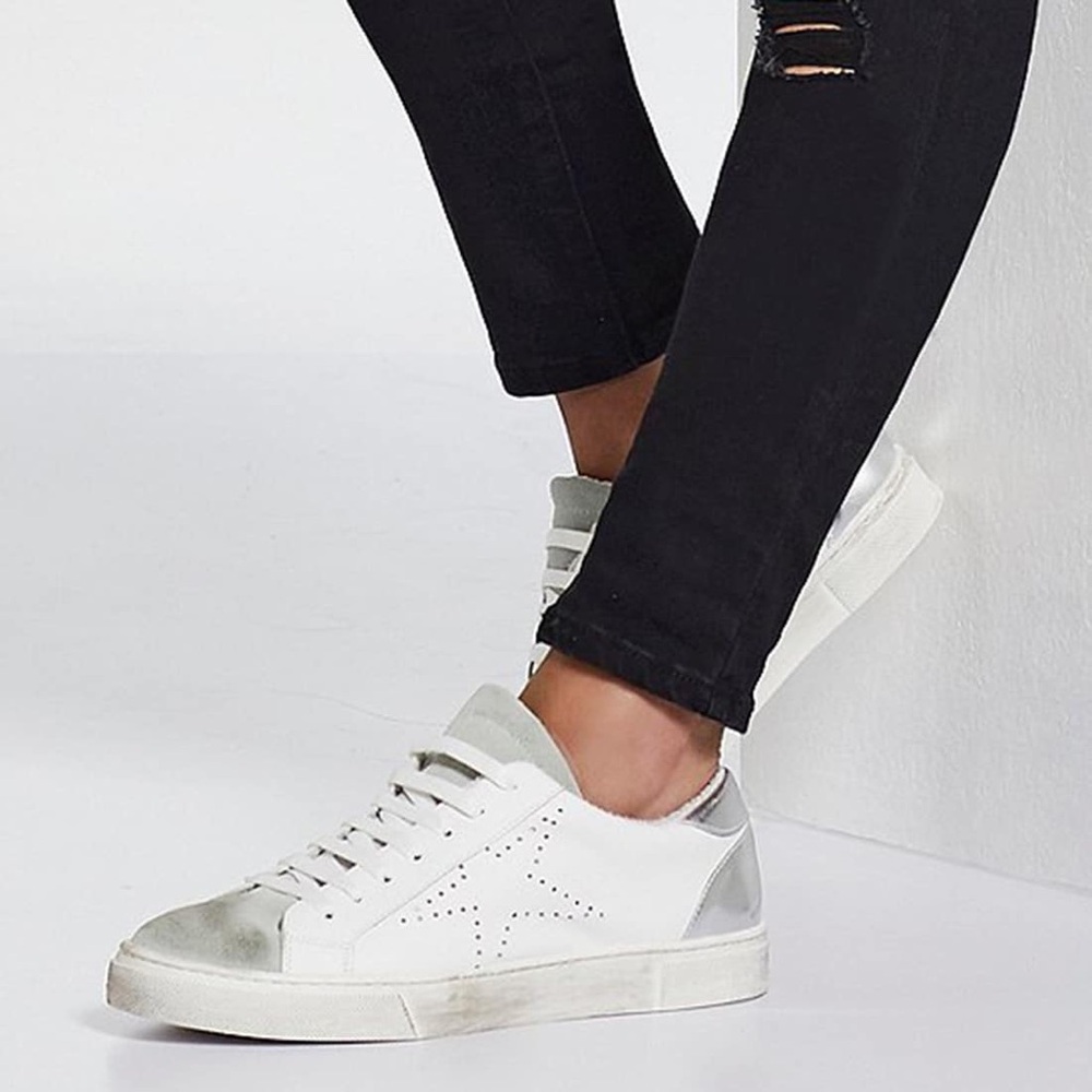 Steve Madden White and Silver Star Rezza Sneakers